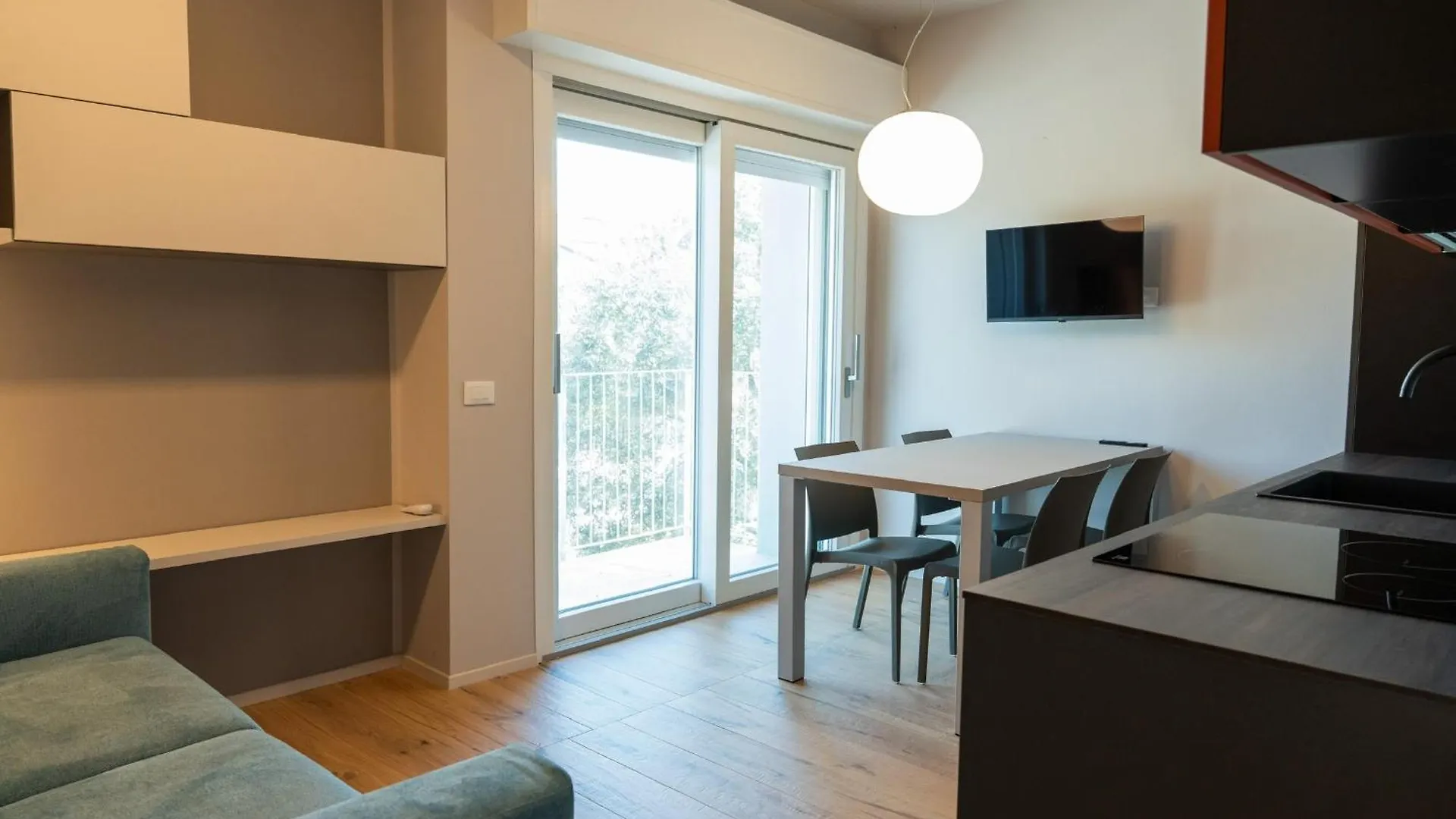 Casa Isabella Apartment Cona